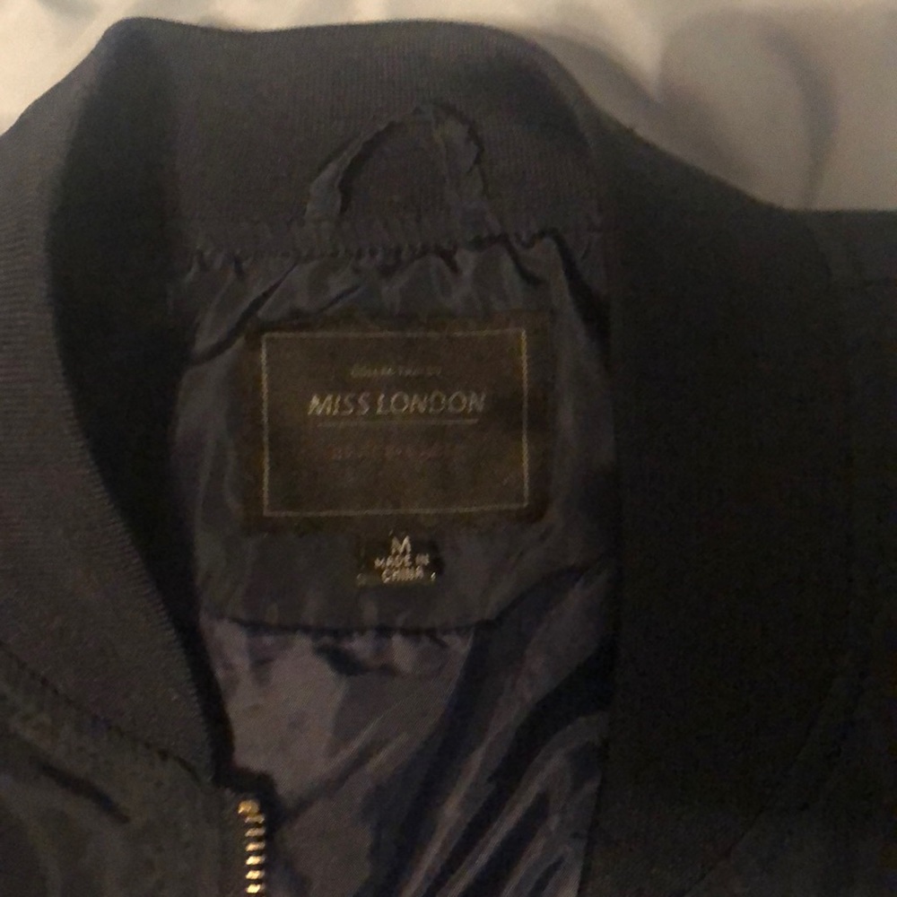 Bomber Jacket - Picture 4 of 4